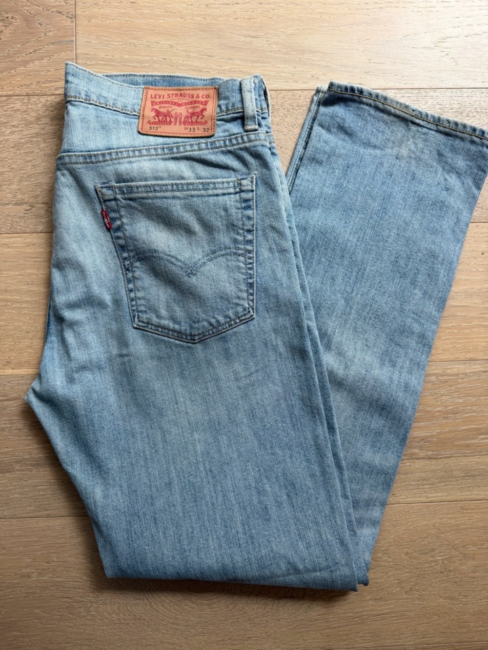 Levi’s 513 Slim Straight Jeans Men’s 33x32 Light Wash Denim - Picture 3 of 4